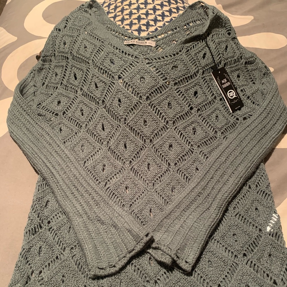 AQE fashion long sleeve shirt